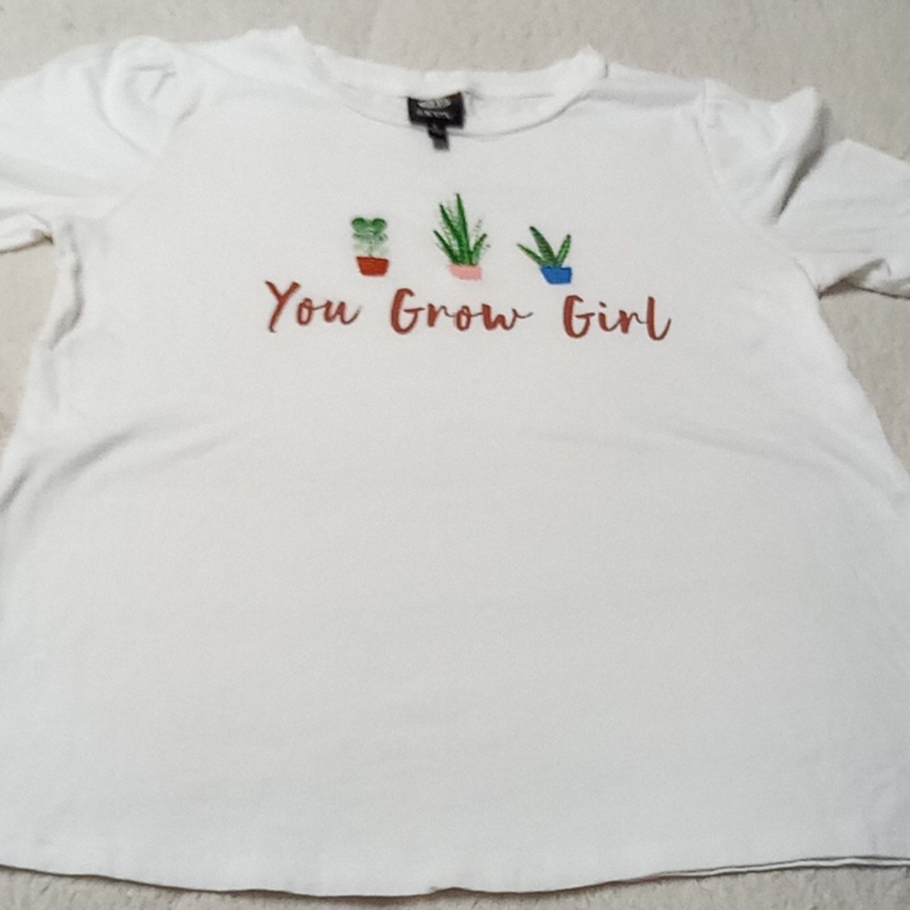 Cat & Jack White Tee with Plant Design
